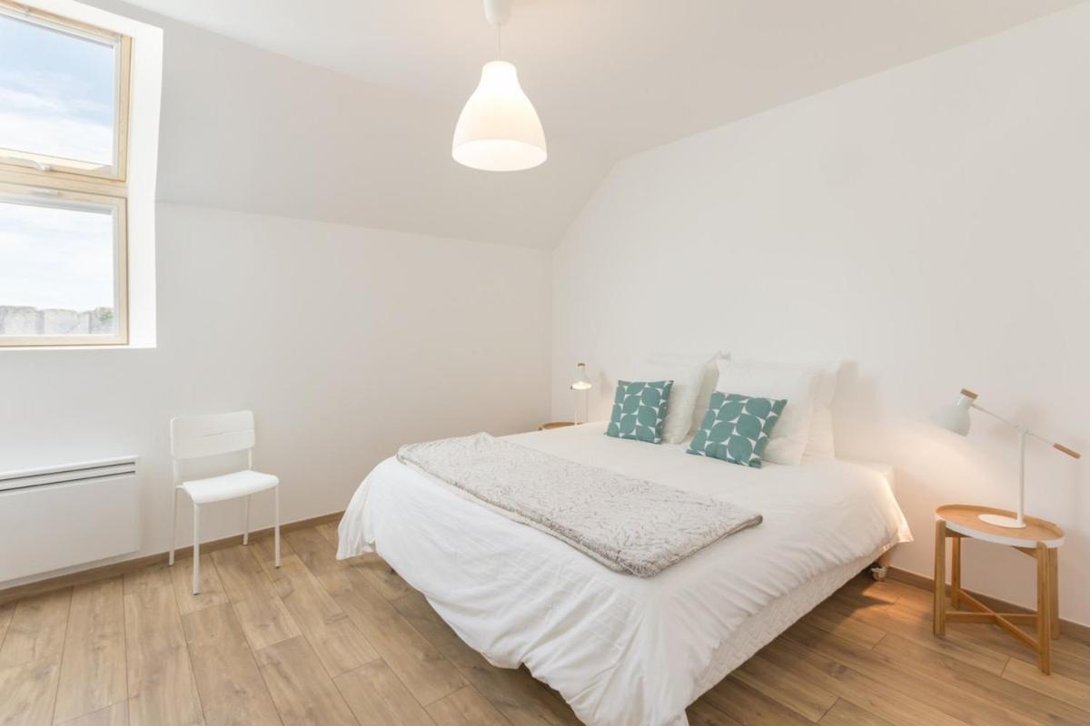 Villa La Ferme De Presles Menainville Esterno foto